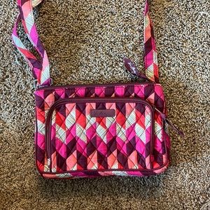 vera bradley patterned bag w strap